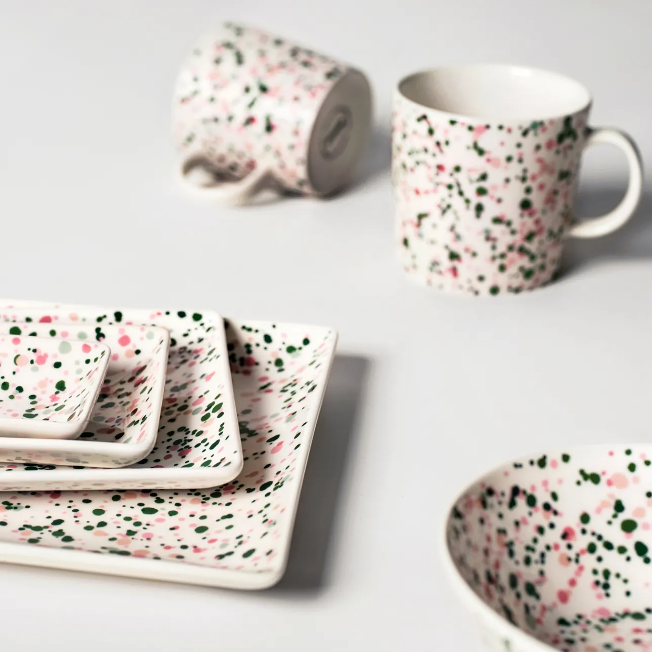 Muki 0,3L Helle pinkki-vihreä|IITTALA