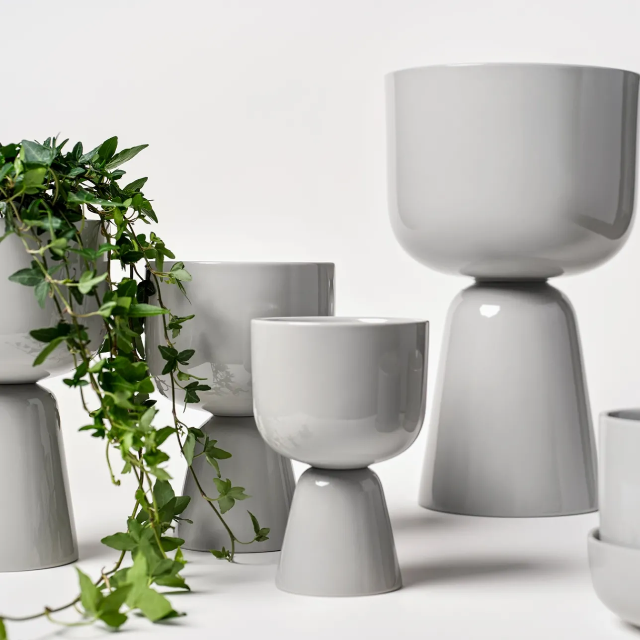 Ruukku vaalean jalallinen L|IITTALA Hot